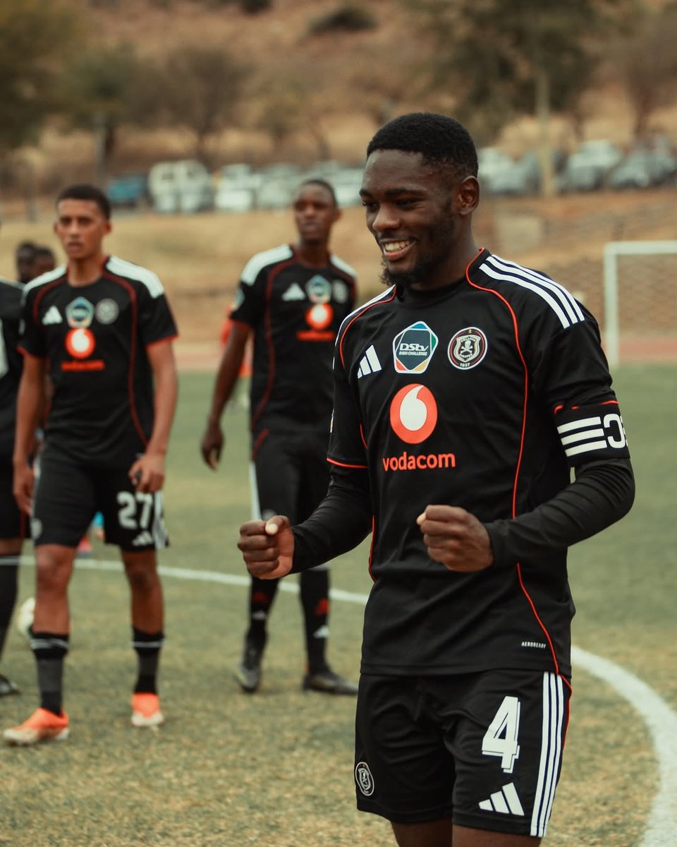 Austin Ditlhobolo tweet media