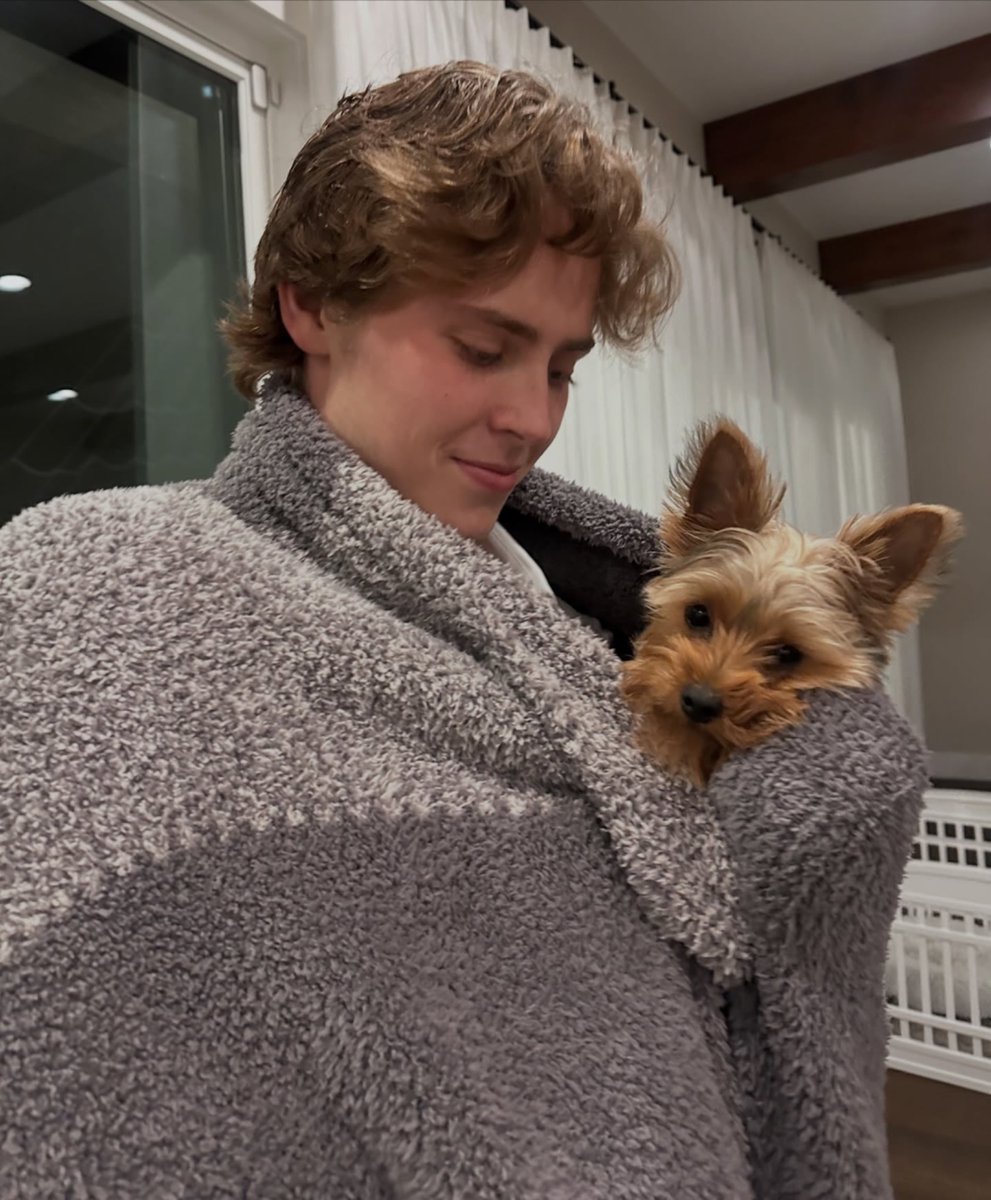 daily smith tweet media