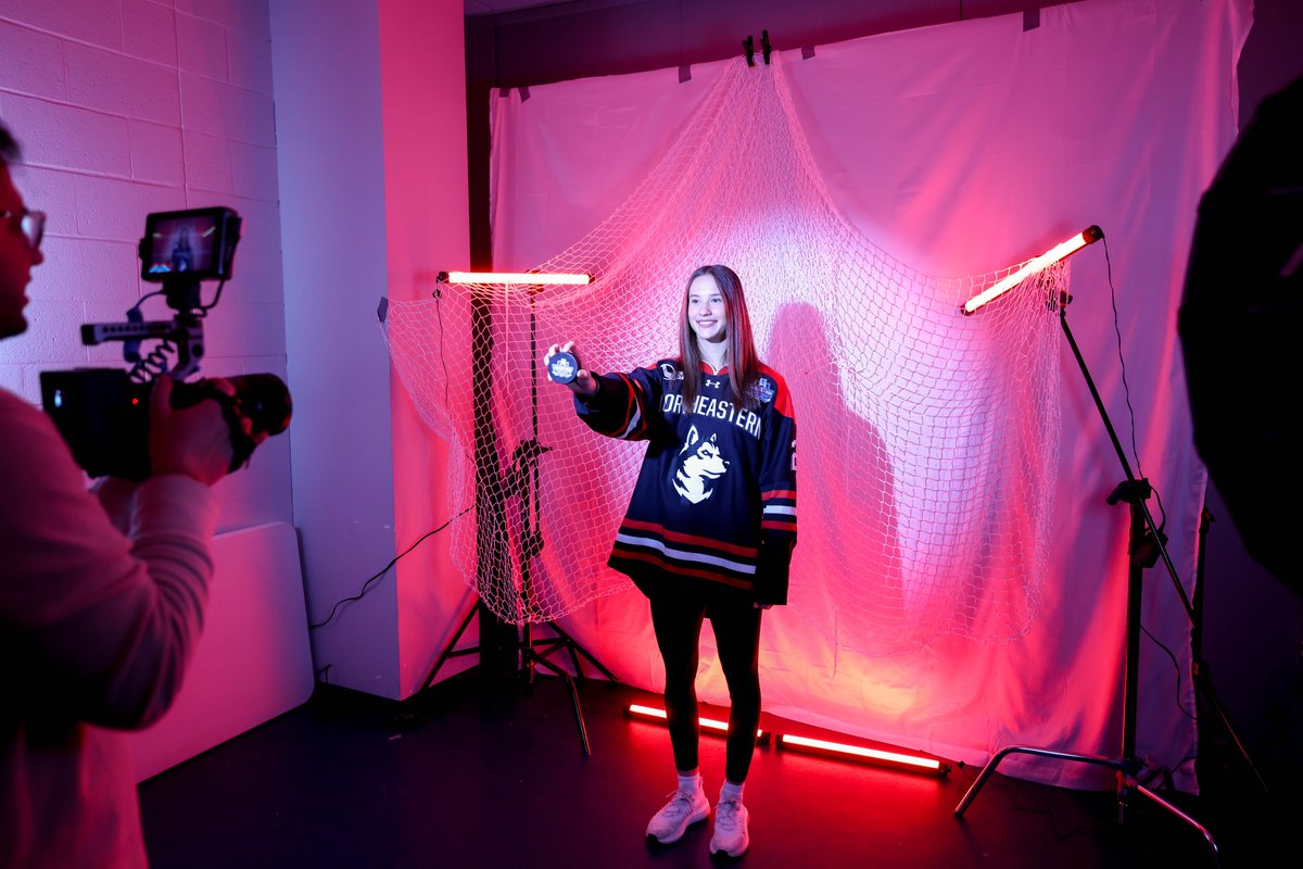 Northeastern Women’s Hockey tweet media