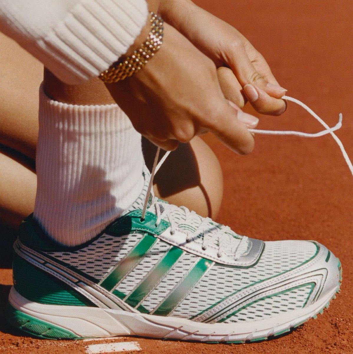 KicksFinder tweet media