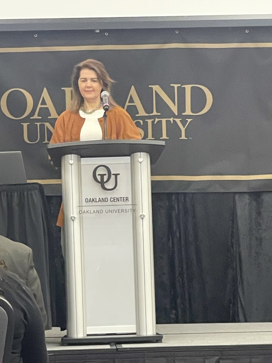 Dr. Amy Thompson tweet media