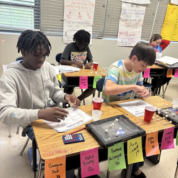 Senatobia Middle School tweet media