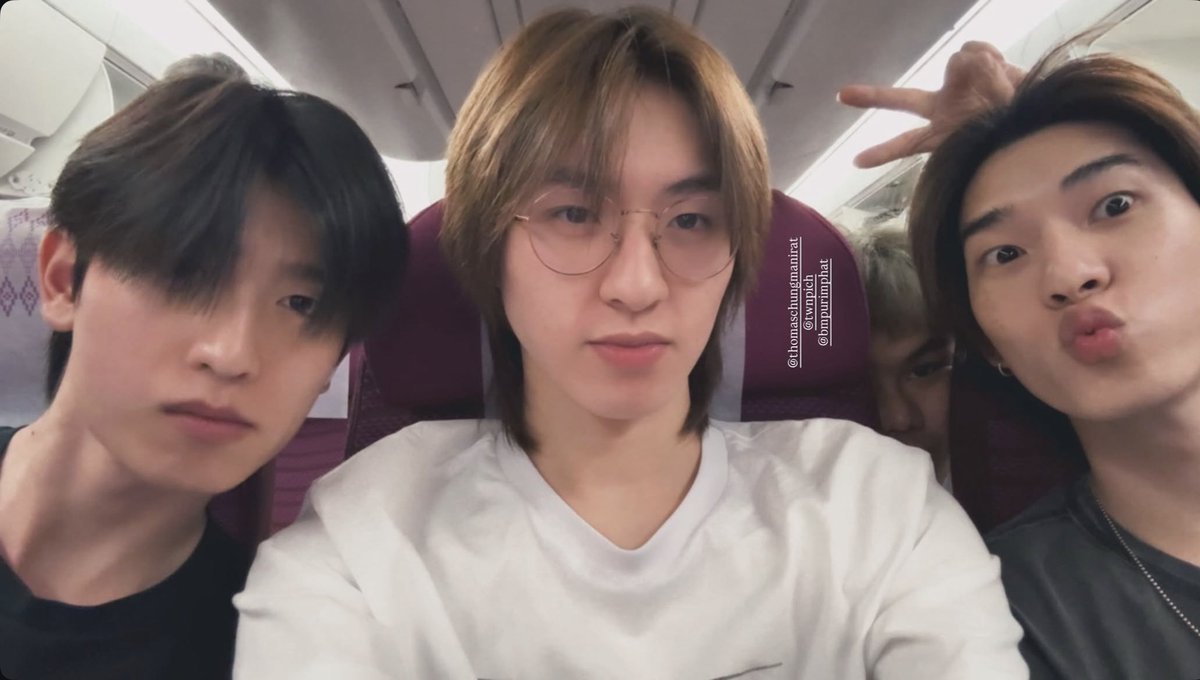 𝑰𝒔𝒂𝒚 🌷 tweet media