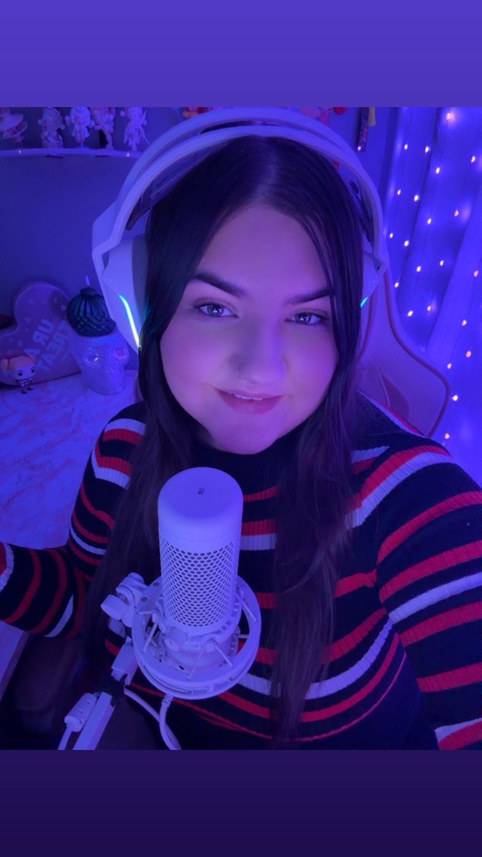 VYRESweetPriyahh tweet media