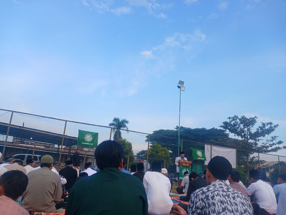 Akfadd's tweet photo. @muhammadiyah Di parung panjang, bogor
Pergerakannya senyap mint https://t.co/ZYQWZtMJ6u