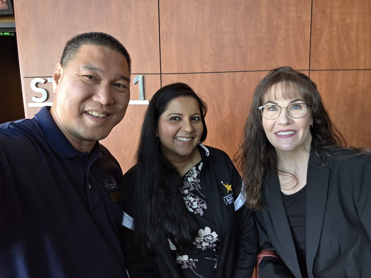 visionsined tweet media