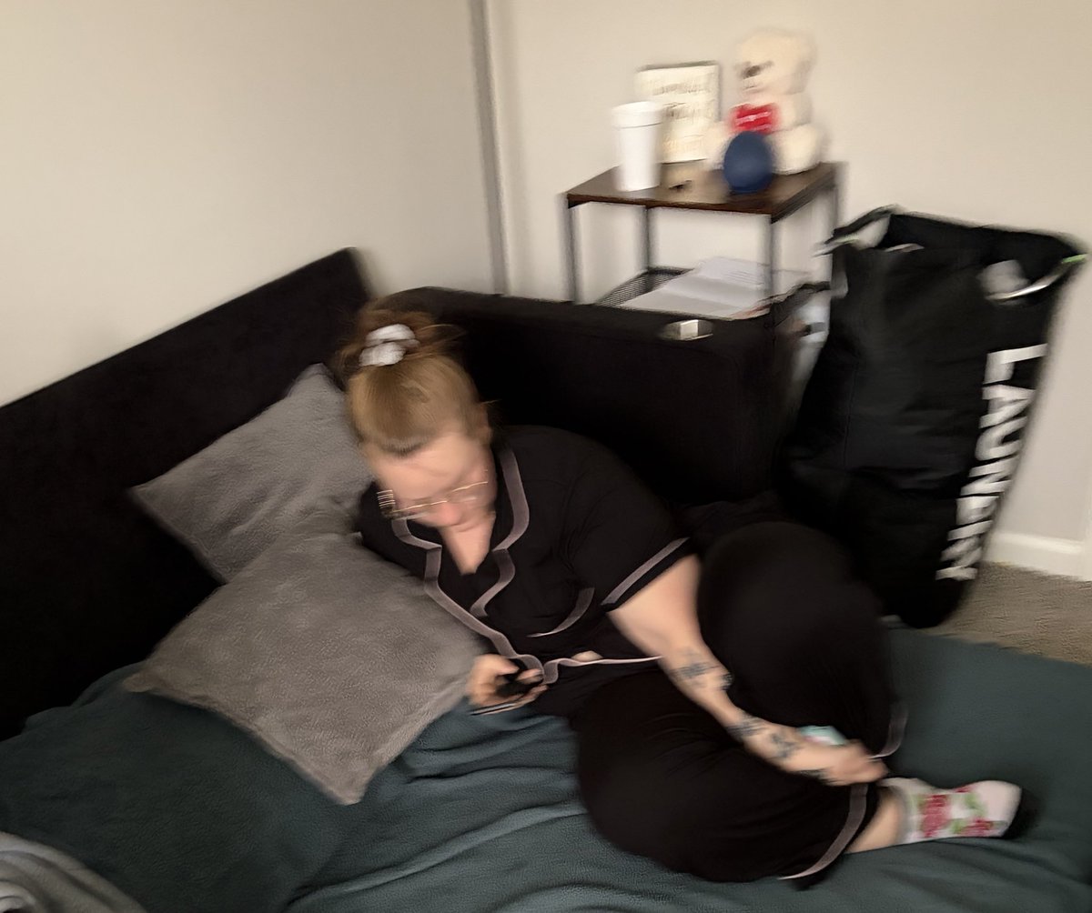 𝔻𝕖𝕩 tweet media