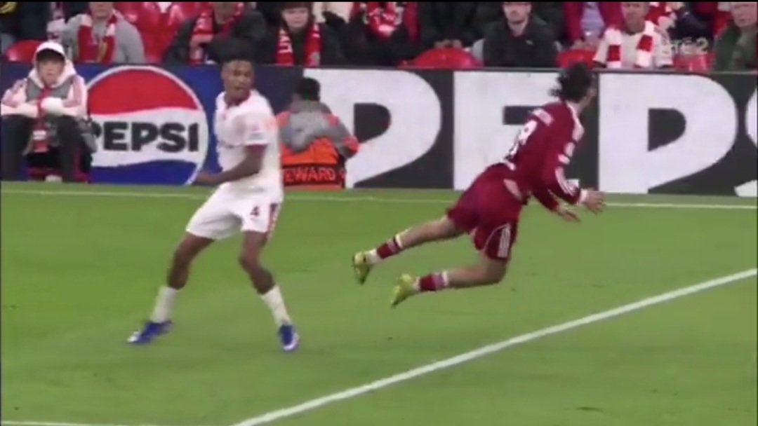 Ekrem Arpak tweet media