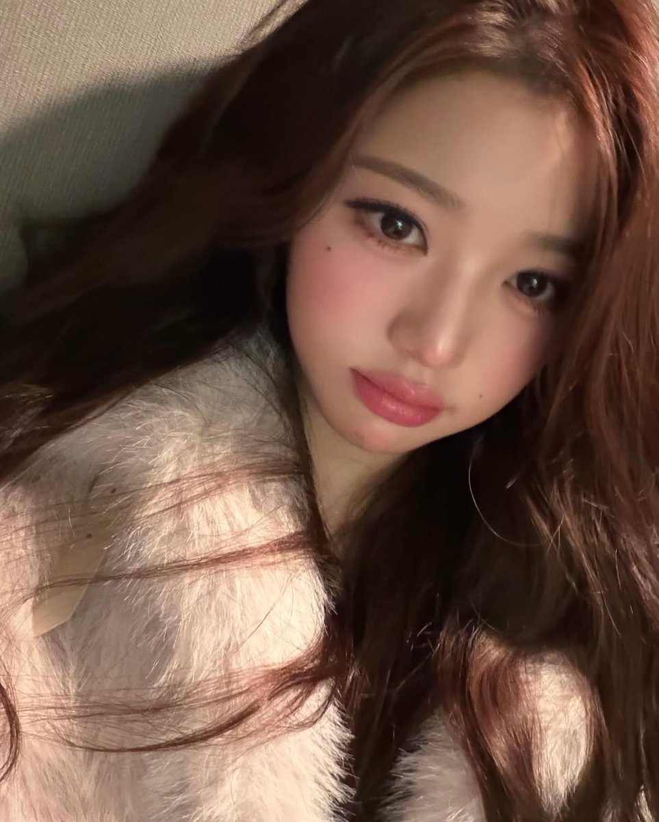 🍒장원영 tweet media