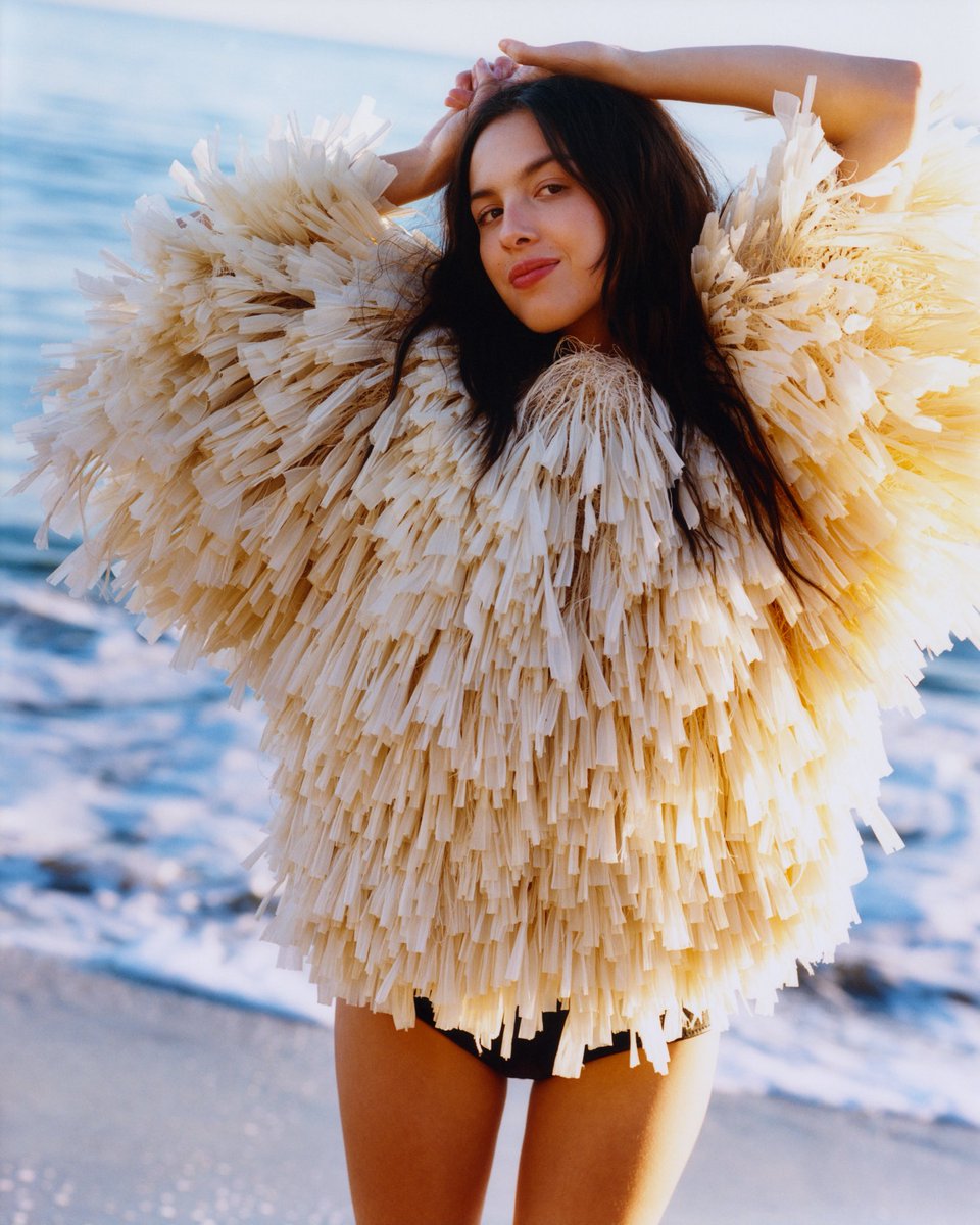 ICYESTTWAT tweet media