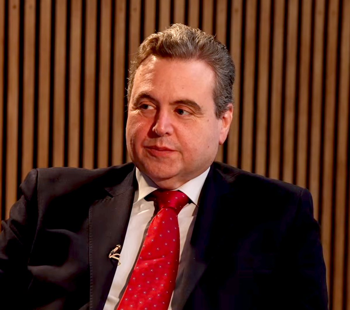 QG le média libre tweet media