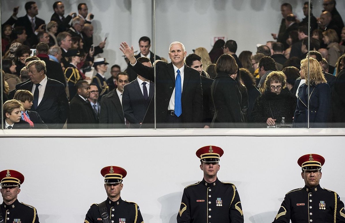 RobertPlausible tweet media