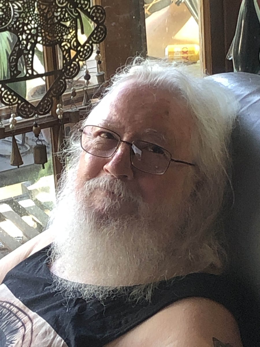 CallieMacN tweet media