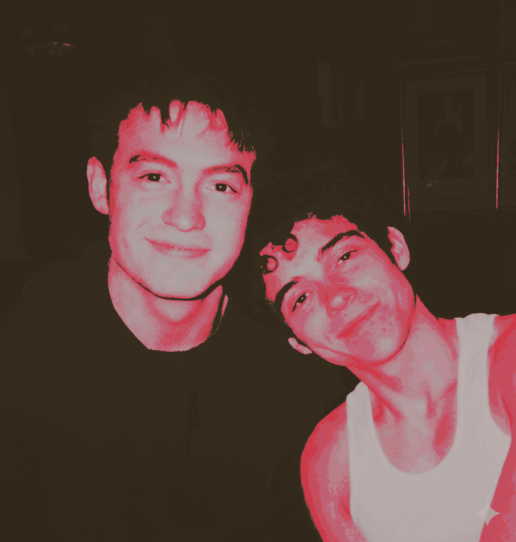 𝐧𝐚𝐮𝐠𝐡𝐭𝐲 𝗀𝗂𝗋𝗅𝖿𝗋𝗂𝖾𝗇𝖽𝗌 𑁤 * tweet media