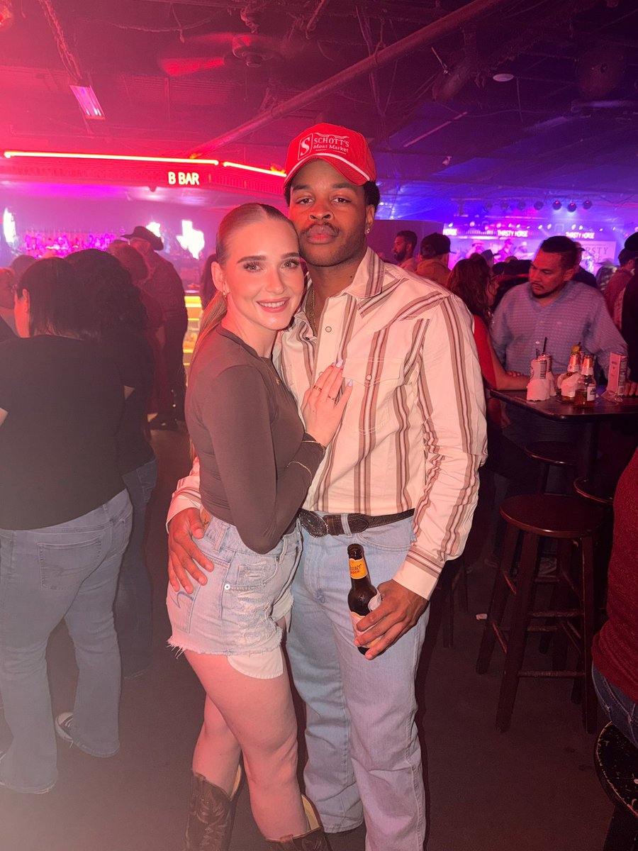 HeatherEdie's tweet photo. She’s from Texas I can tell by the way she’s two steppin’ round the room 🎶 https://t.co/GkQ2yYBHNn