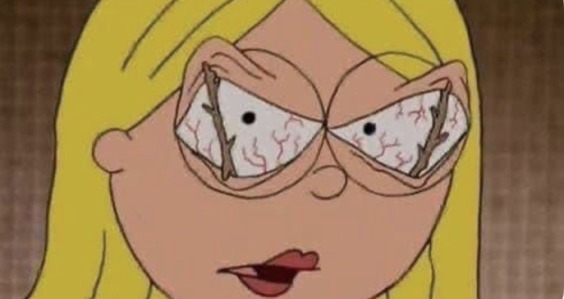 ηιүα ♛ tweet media