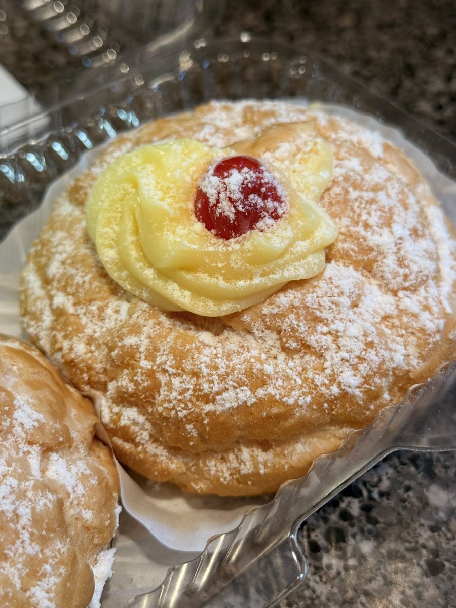 Chris R. Vaccaro tweet media