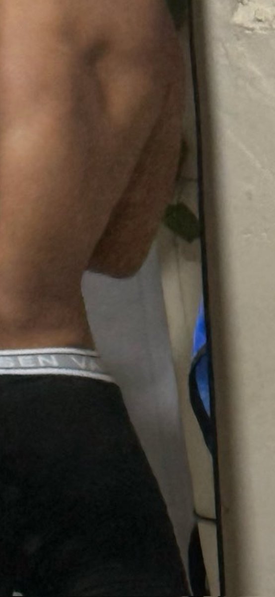 Single boy / swinger Passive tweet media