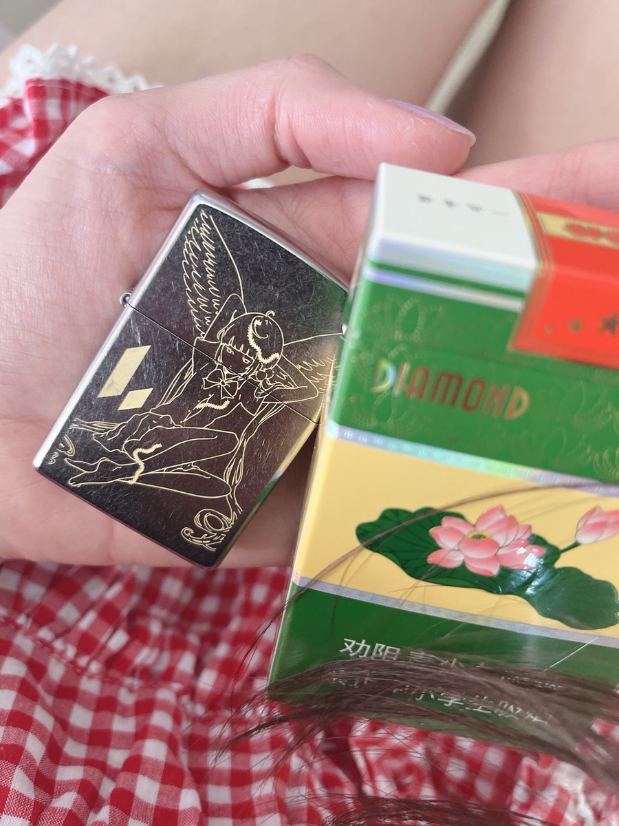 merukuro tweet media