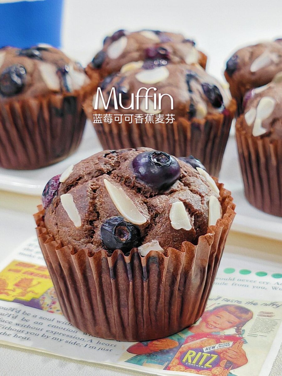 Keev_S's tweet photo. Baked fresh blueberry muffins this morning! Fluffy, juicy, u0026 just sweet enough—perfect with a cup of coffee . Swipe to see the gooey blueberry oozing out! #BakingJoy #HomeBakedGoodies https://t.co/jtINjRE6jC
