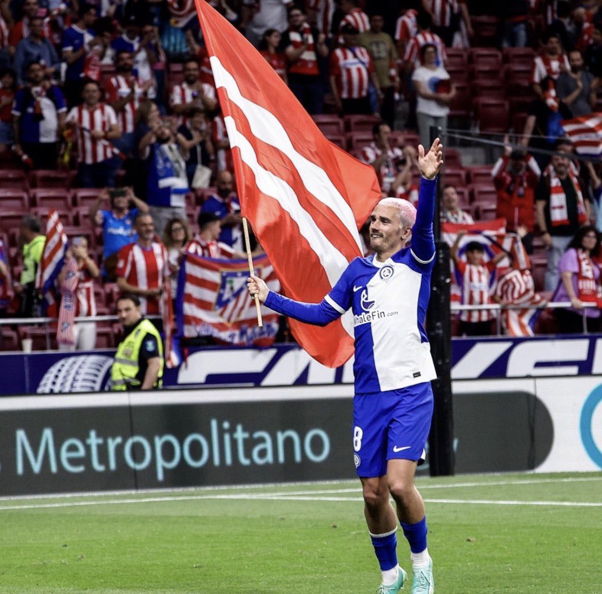 S໐fʏᴀ ✨ tweet media