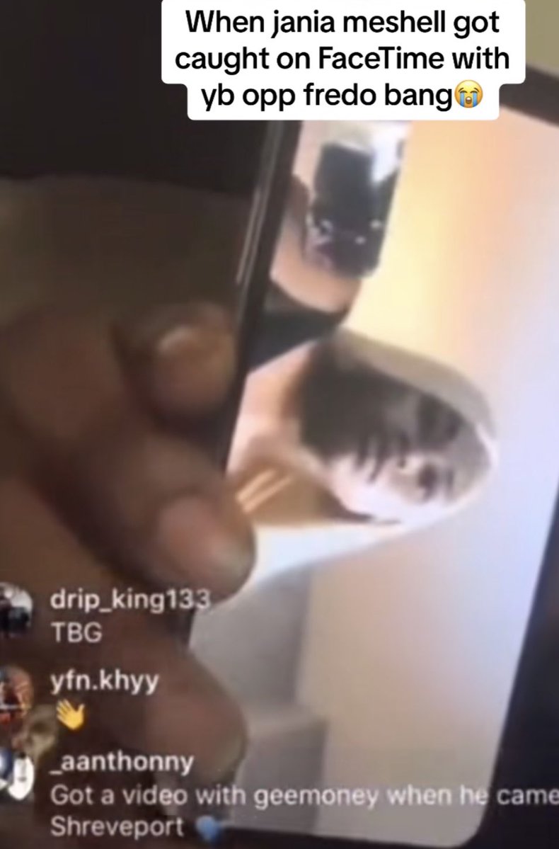 🤔🤔 tweet media