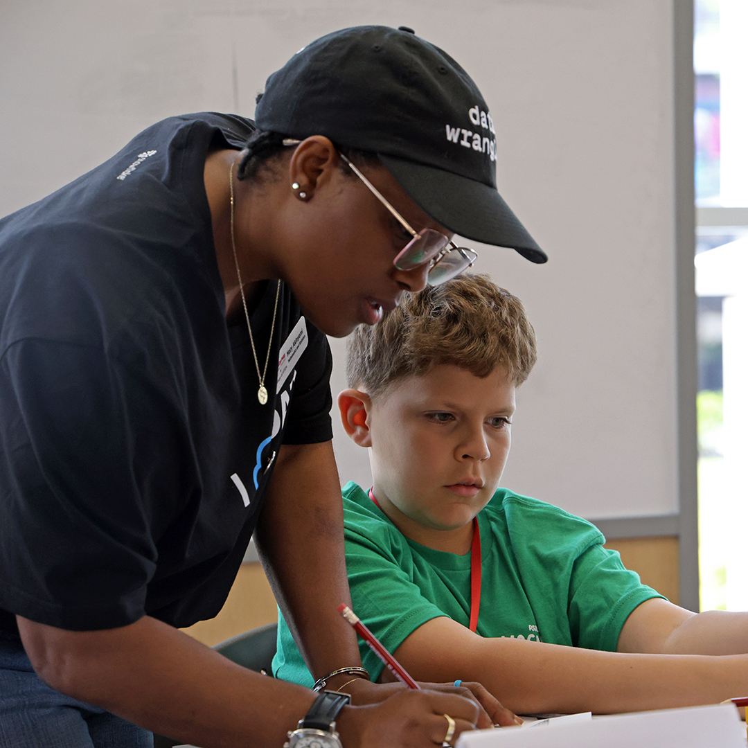 Austin Peay College of STEM tweet media