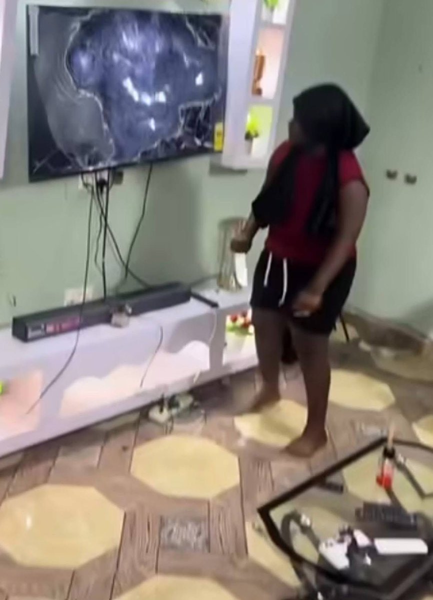 The Disruptor tweet media