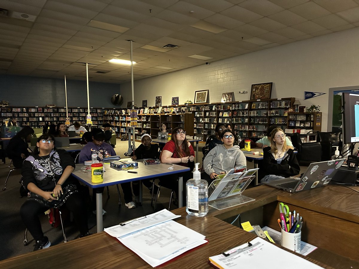 Smyrna High Library tweet media