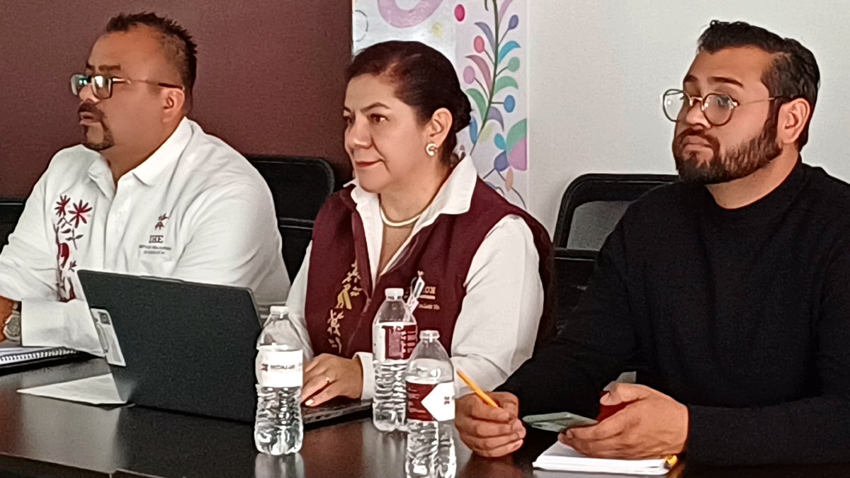 MayeRosanoReyes's tweet photo. Dimos continuidad a la capacitación “Introducción al Sistema de Gestión de Protección de Datos Personales y Medidas de Seguridad”, dirigida al personal del #IHE, ante la presencia de la Coordinadora General de Educación Básica, Nancy Adriana León Vite.
#GestiónResponsable #IHE https://t.co/bp0pmIZ5O8