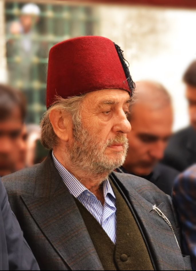 Üstad Kadir Mısıroğlu Muhibbanı tweet media