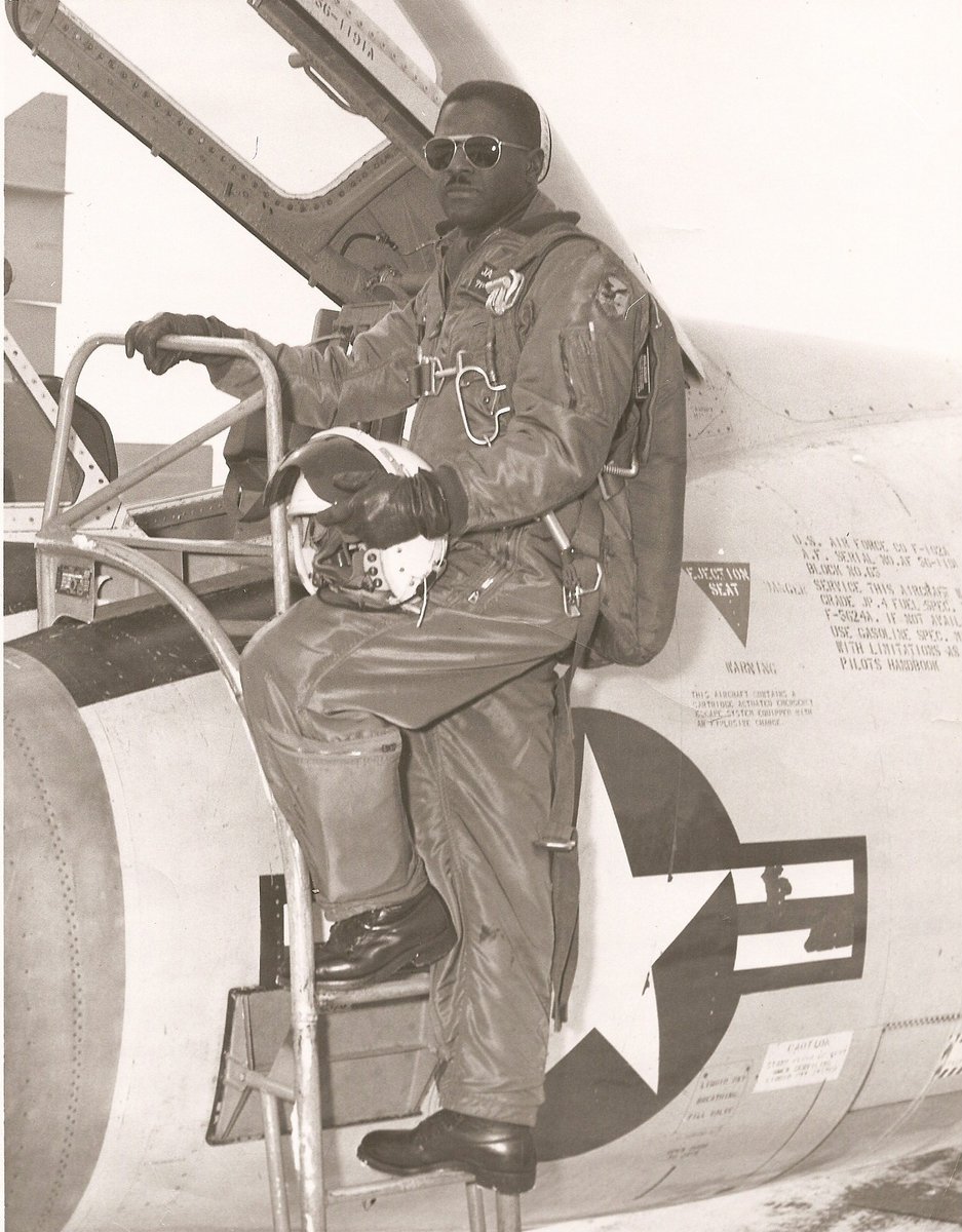 American Veterans Center tweet media