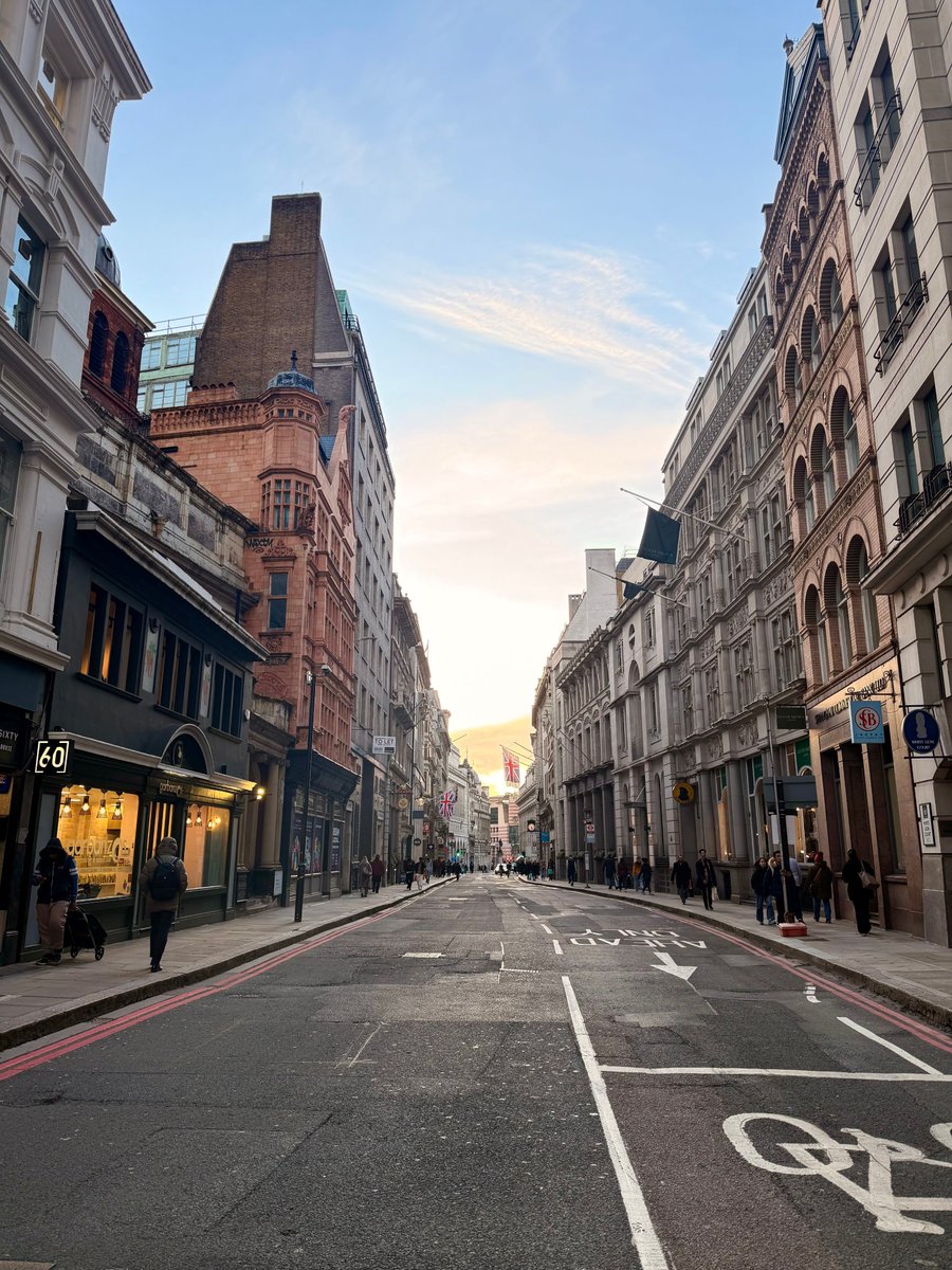 𝐬 🇬🇧⸆⸉ tweet media