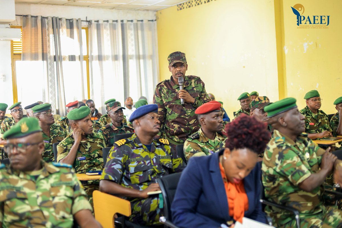 PAEEJ_Burundi's tweet image. 😍 Quand le @PAEEJ_Burundi inspire l'#EAC. Des officiers de l’École supérieure de commandement et d’état-major de l’EAC ont visité le siège du PAEEJ à Gitega ce 19/3/2026, pour comprendre son rôle dans la prévention des conflits et la préservation de la paix.