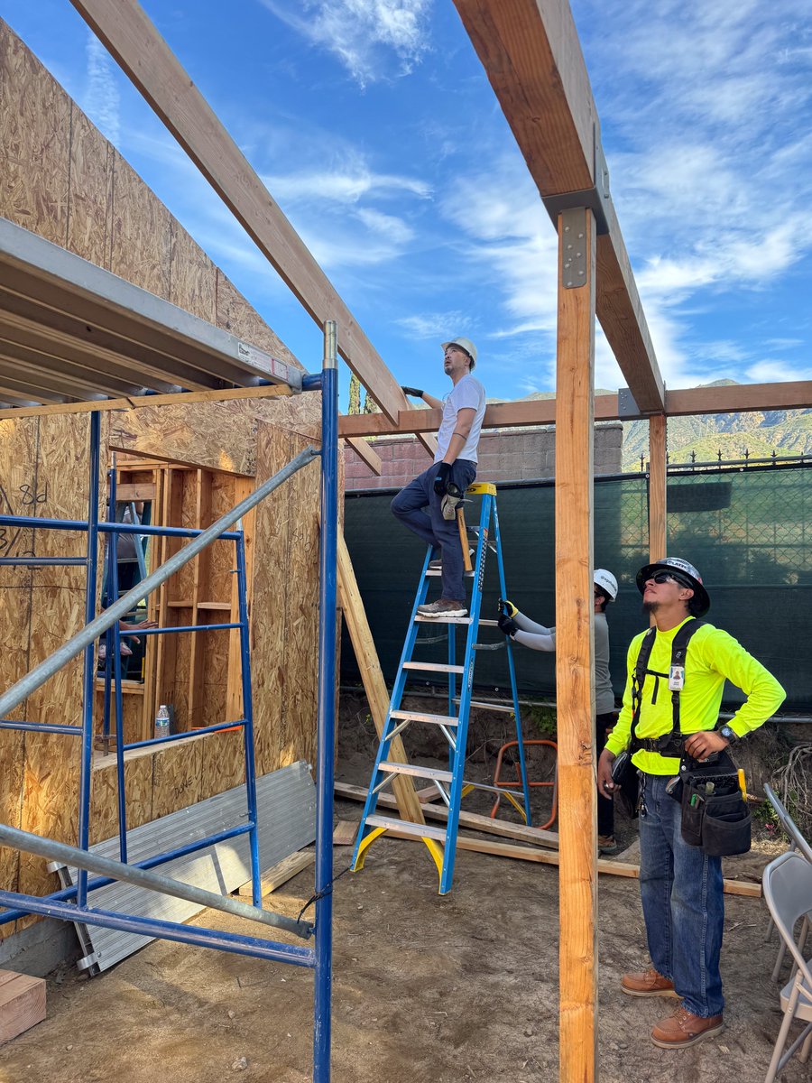 LA County Development Authority tweet media