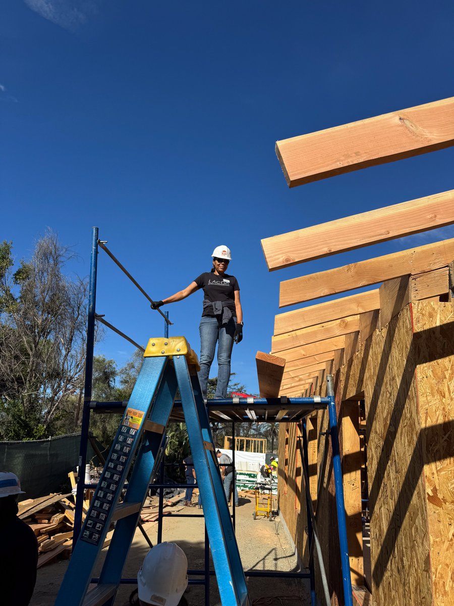 LA County Development Authority tweet media