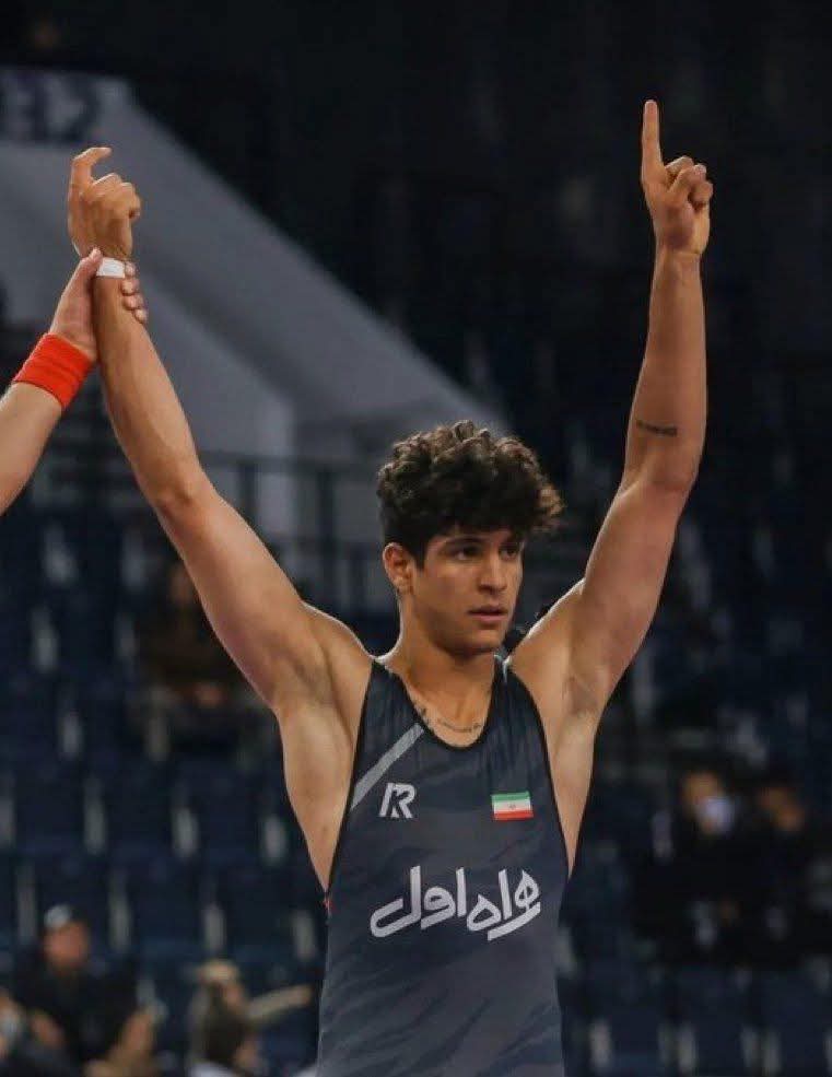 Senso Crítico ⚡ tweet media