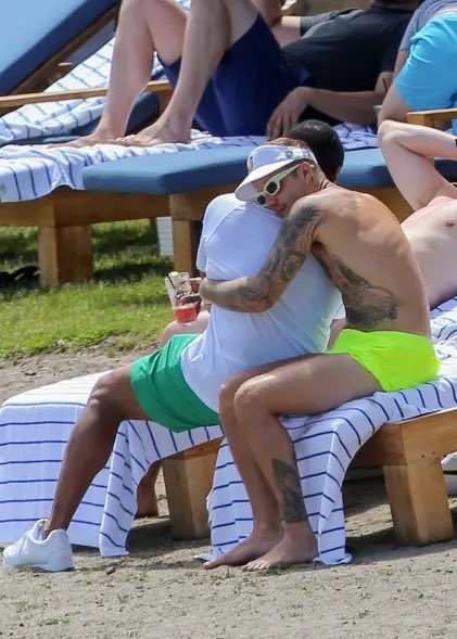 𝐁𝐞𝐥𝐥𝐚 ღ tweet media