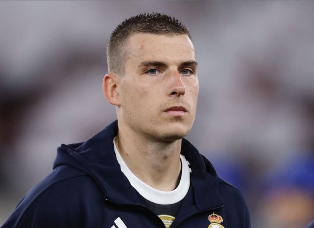 مروان tweet media