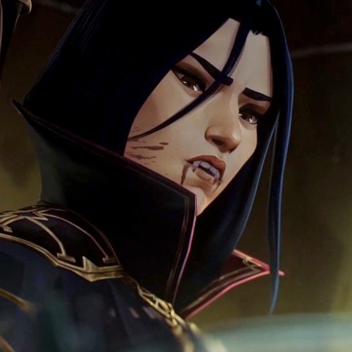 lynn ★ CEO of vampire caitlyn tweet media