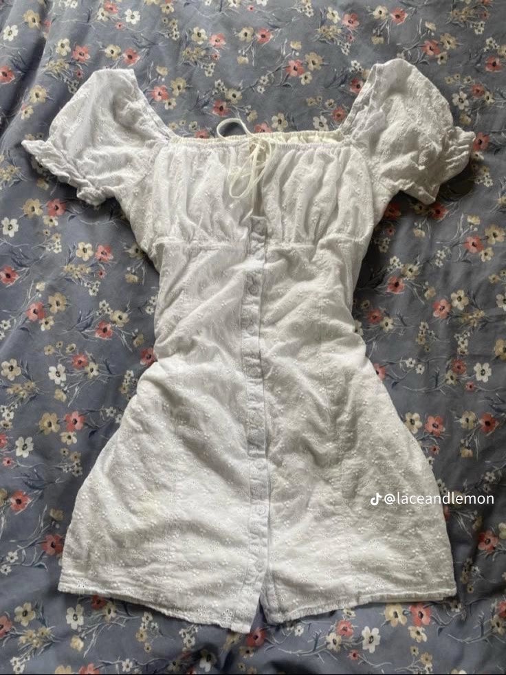 سُعادً tweet media