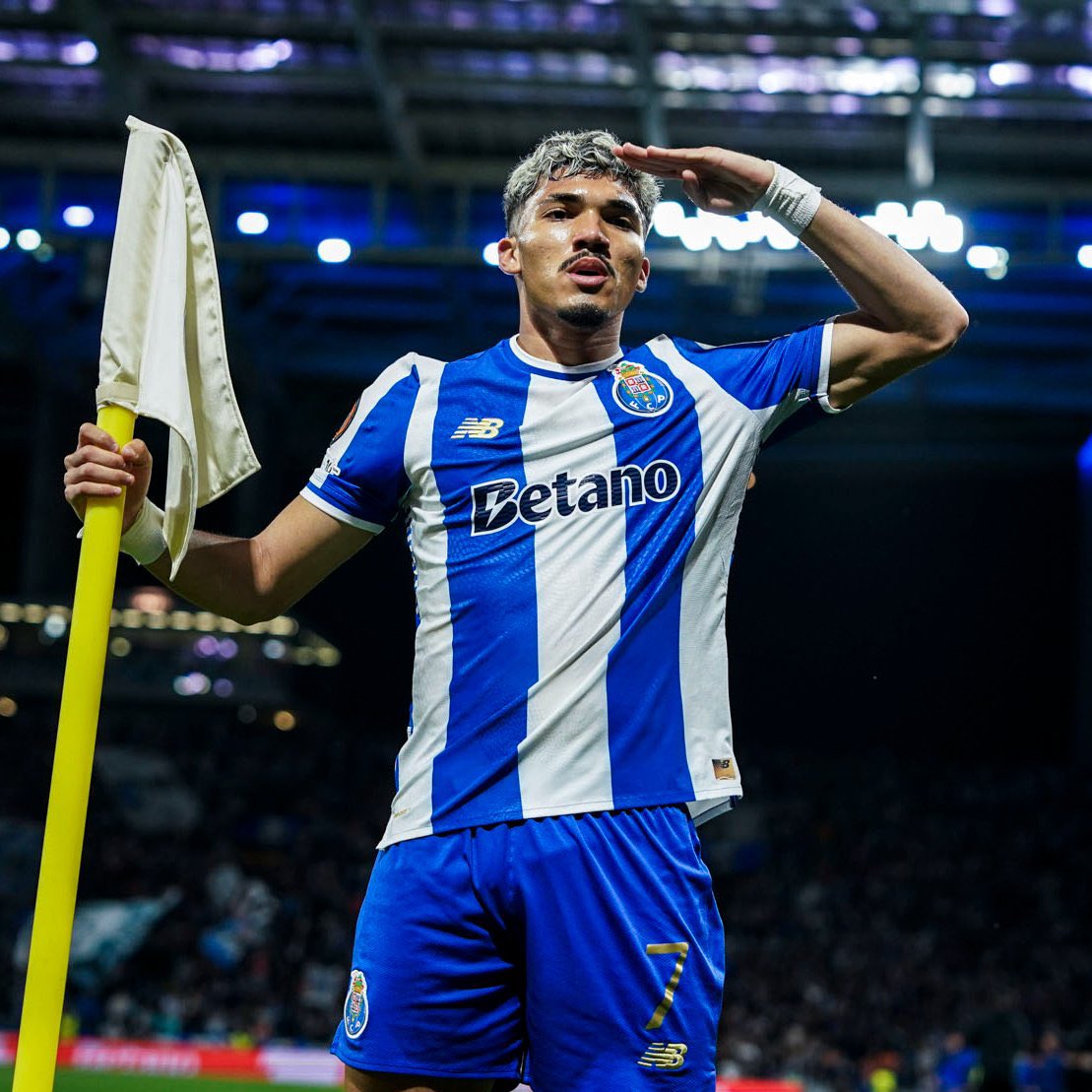 12 G+A
20 anos
9M€

Que negócio.