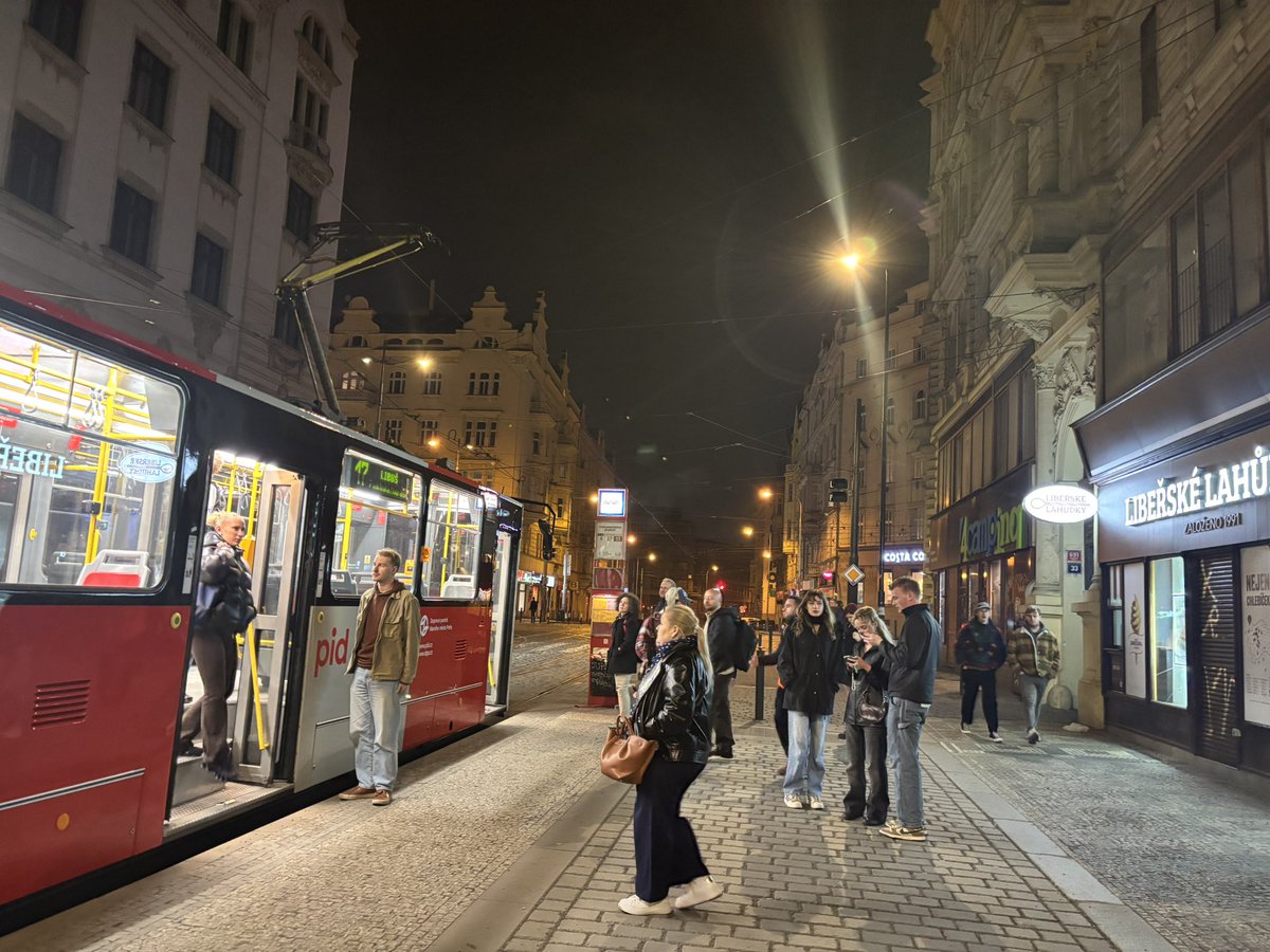 Petr Hlaváček tweet media