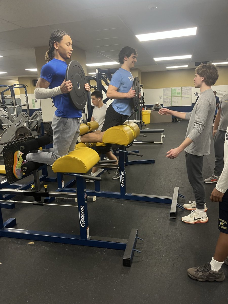Canisius Football Lifting tweet media