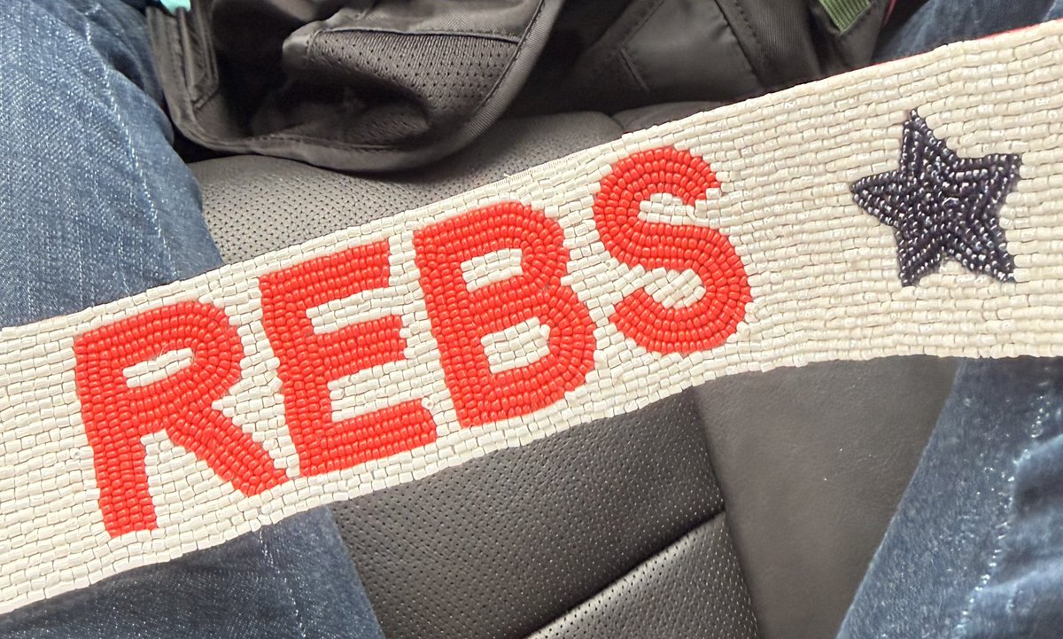 Cat in the Hat tweet media