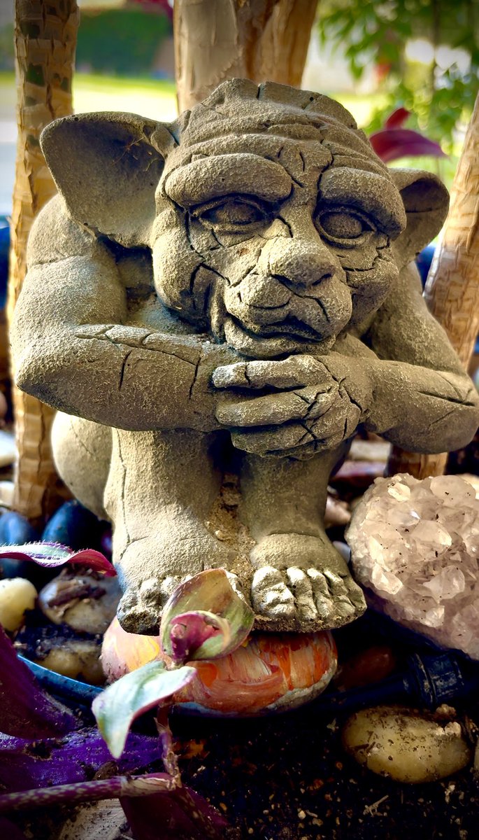 TheSilverLeo tweet media