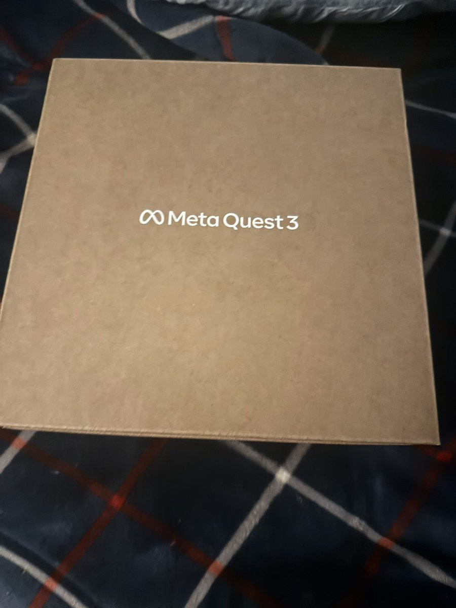 Cinny Dawg 🐾🦴【VRawr】 tweet media