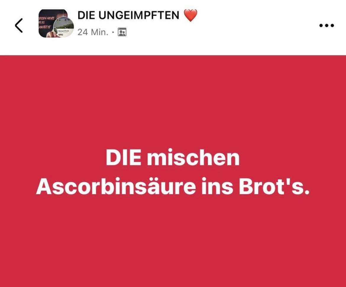 Littlewisehen tweet media