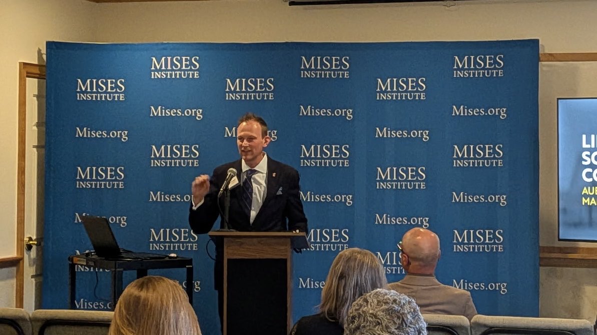 Allen Mendenhall tweet media