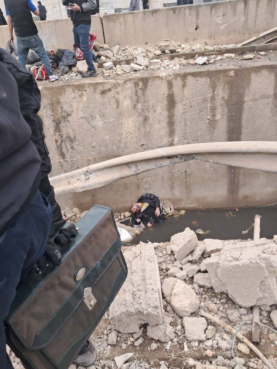 آیت‌الله اِستمنایی Ayatollah Estemnayi tweet media